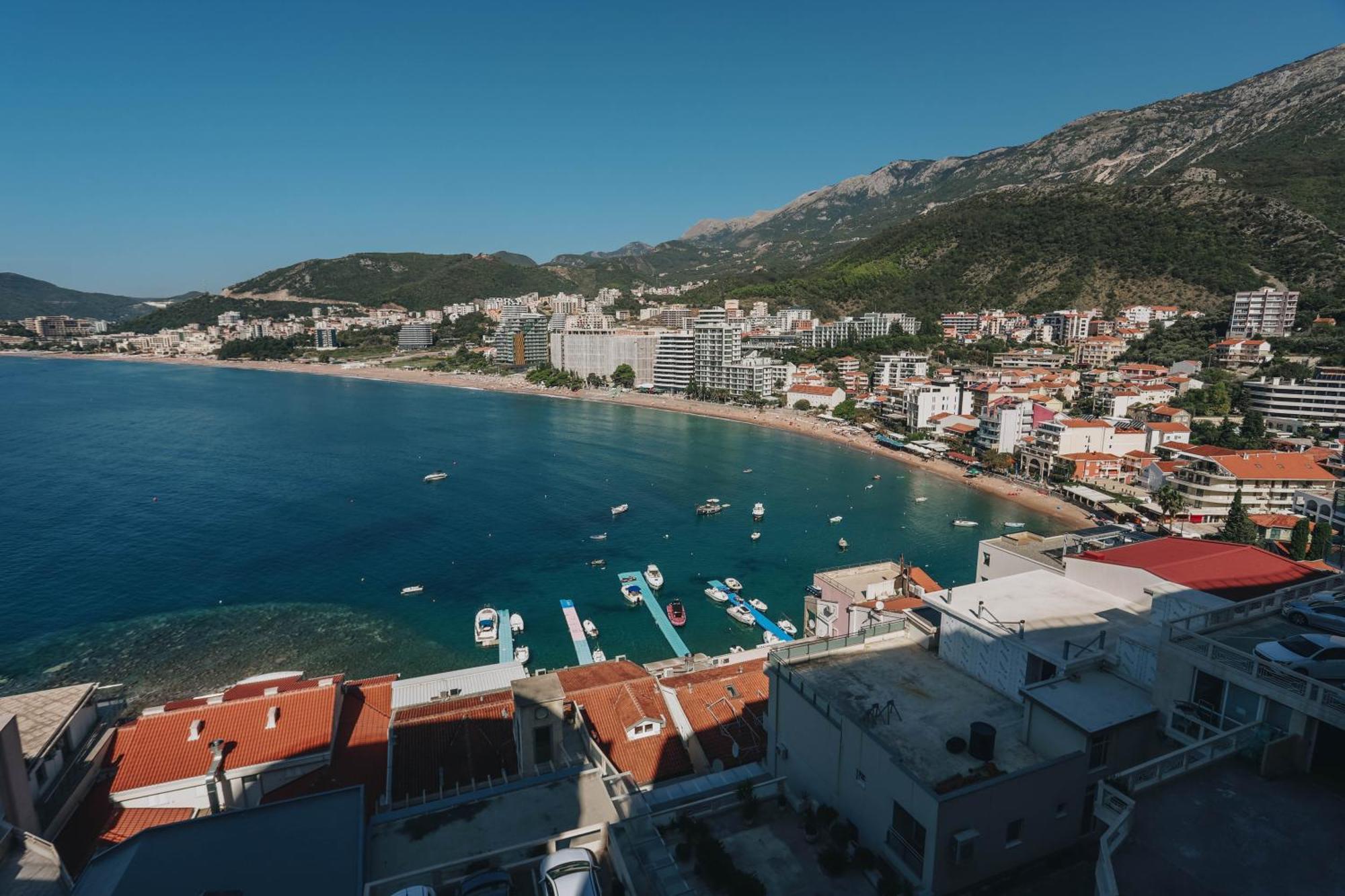 Apartment Near Ponta Nova Of Rafailovici Bečići Eksteriør billede